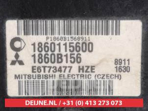 Mitsubishi Colt Slotenset Cilinder (compleet) O747017 foto 2