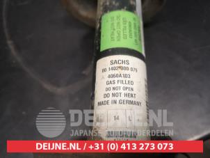 Mitsubishi Colt Schokdemperpoot links-voor O747018 foto 3
