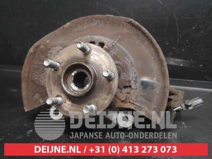 Toyota Prius Knuckle, front right O747067