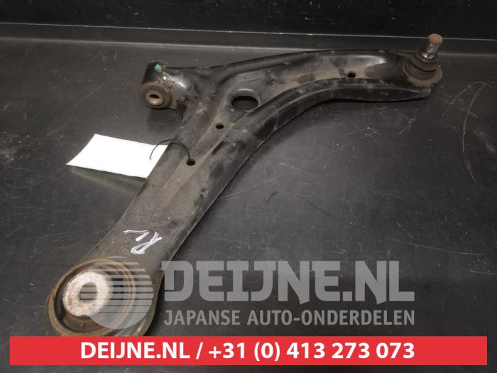 Mazda 2 Draagarm onder rechts-voor O747112