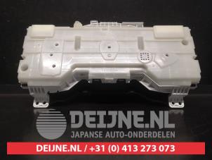Toyota Hilux Tacho - Kombiinstrument KM O747144 foto 2