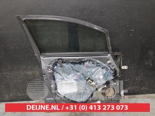 Toyota Verso Door 4-door, front left O747198 photo 2