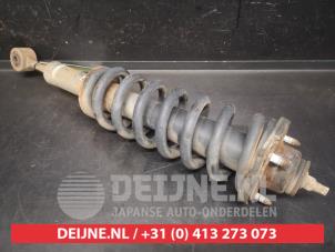 Toyota Hilux Stoßdämpferstrebe rechts vorne O747225 foto 2
