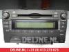 Radio van een Toyota Avensis (T27) 2.0 16V VVT-i 2009