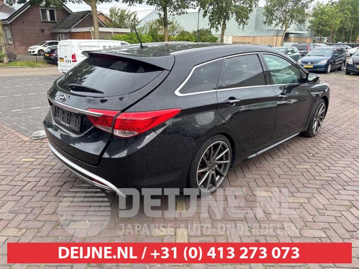 Hyundai I40 Tailgate reflector, right O747293