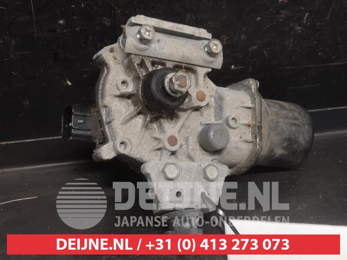 Toyota Prius Plus Scheibenwischermotor vorne O747332
