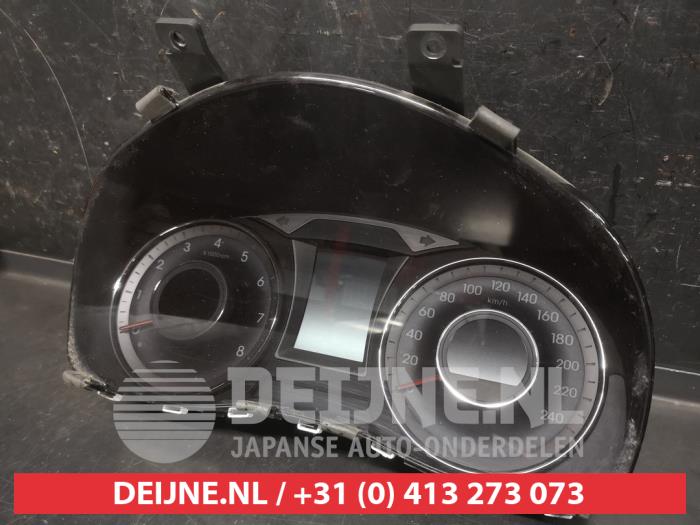 Hyundai I40 Tacho - Kombiinstrument KM O747256
