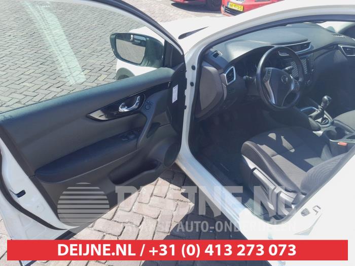 Nissan Qashqai Multi-functional window switch O747382