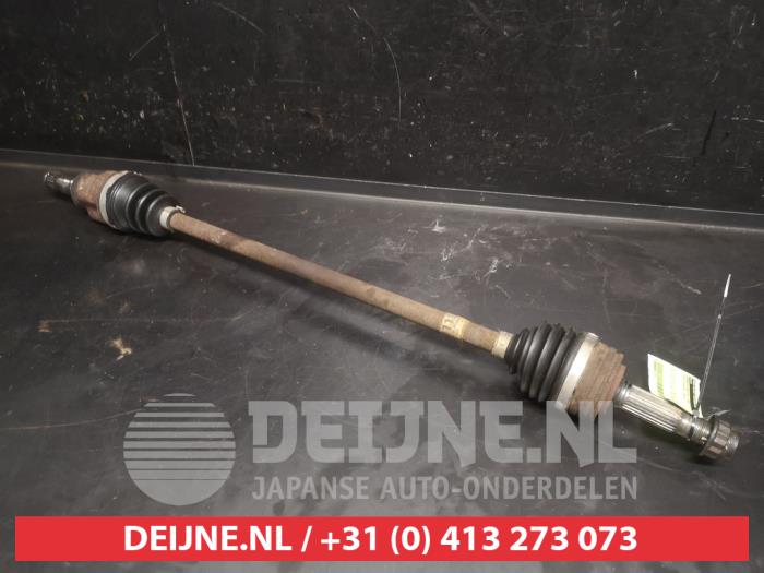 Toyota Aygo Antriebswelle rechts vorne O747374