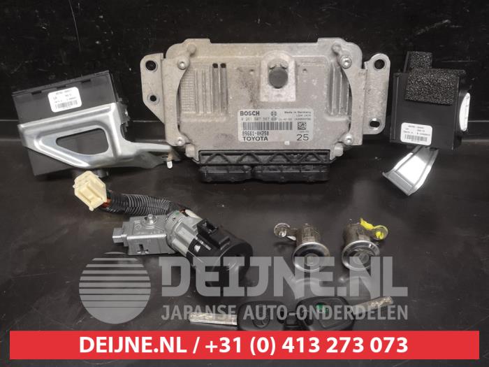 Toyota Aygo Engine management computer O747358