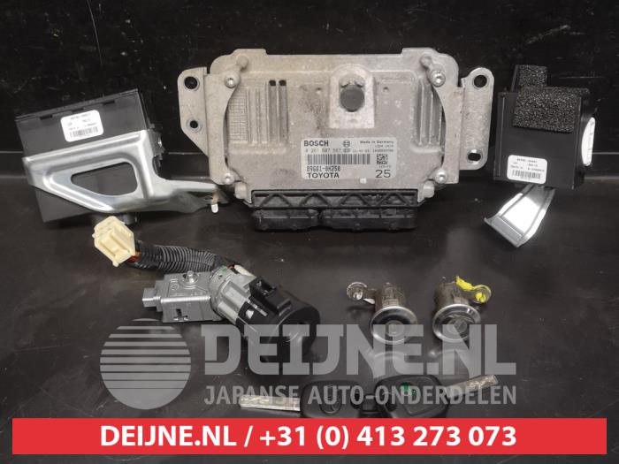 Toyota Aygo Schlossset Zylinder (komplett) O747360