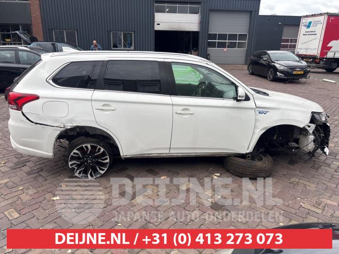 Mitsubishi Outlander Zusätzliches Fenster 4-türig rechts hinten O747455