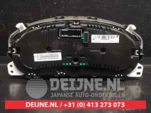 Suzuki Swift Kilometerteller KM O747483 foto 3