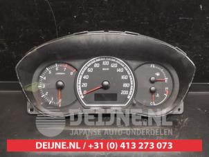 Suzuki Swift Kilometerteller KM O747483 foto 2