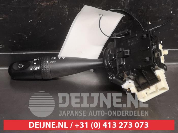 Suzuki Swift Licht Schalter O747486