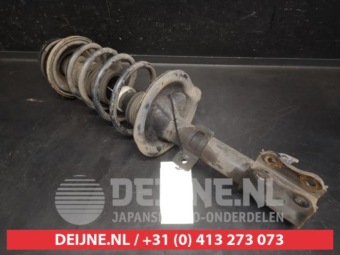 Suzuki Swift Stoßdämpferstrebe links vorne O747492
