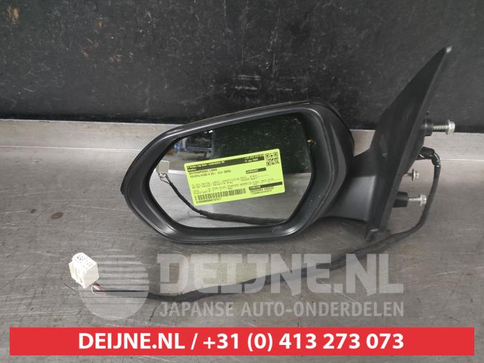 Toyota Aygo X Wing mirror, left O747577