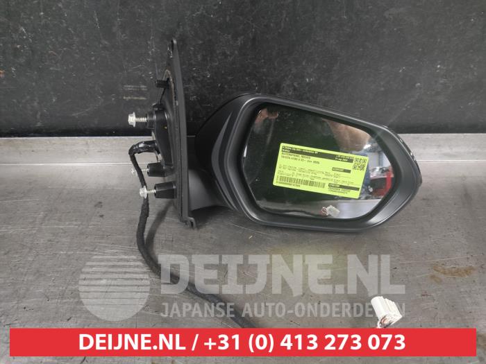 Toyota Aygo X Wing mirror, right O747594