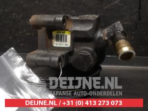 Mazda 2 Lenkkraftverstärker Pumpe O747601 foto 3
