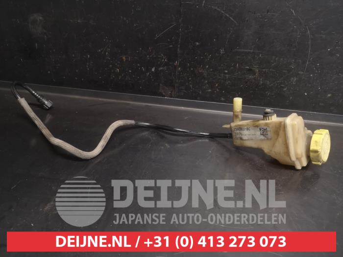 Mazda 2 Stuurbekrachtiging Olie Reservoir O747607