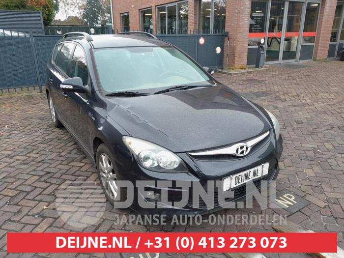 Hyundai I30 Scheinwerfer rechts O747619