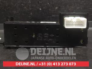Hyundai I30 Multi-functional window switch O747624 photo 3