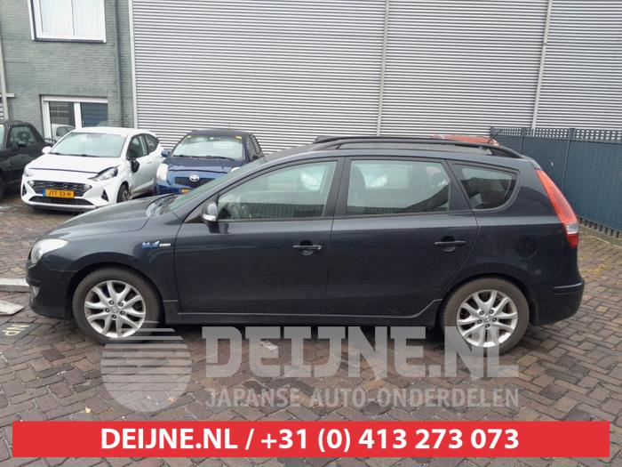 Hyundai I30 Türscheibe 4-türig links hinten O747630