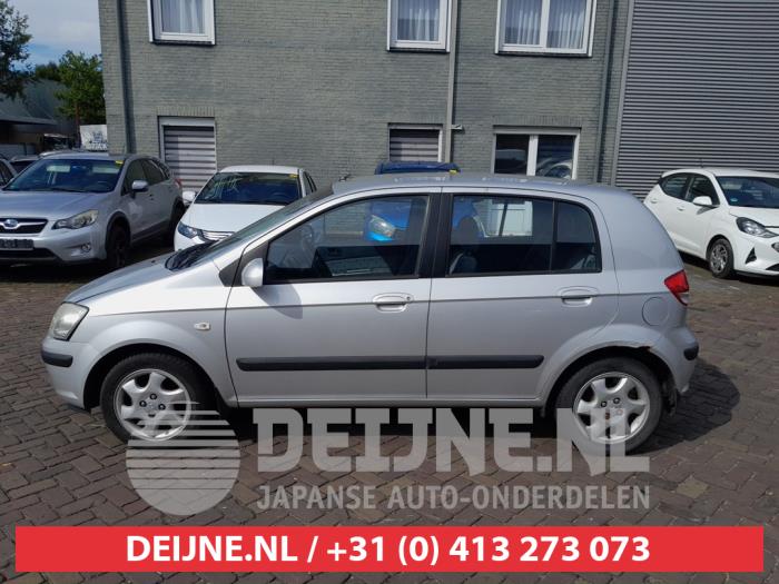Hyundai Getz Türscheibe 4-türig links vorne O747769