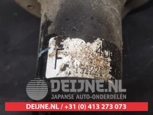 Mitsubishi Space Star Schokdemperpoot rechts-voor O747805 foto 3