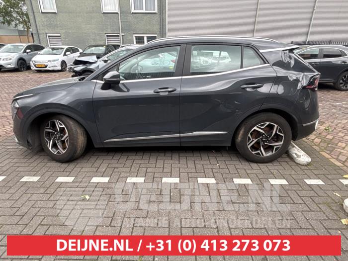 Kia Sportage Portierruit 4Deurs links-achter O747832