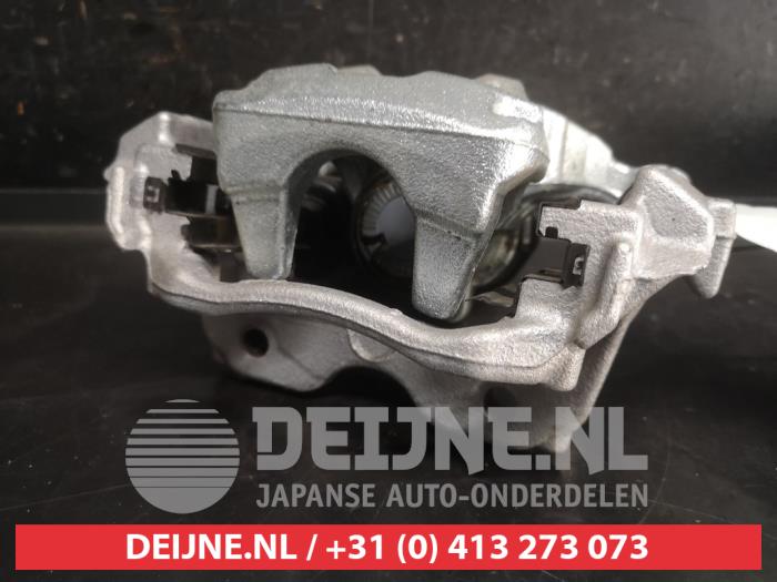 Toyota Yaris Rear brake calliper, right O747948