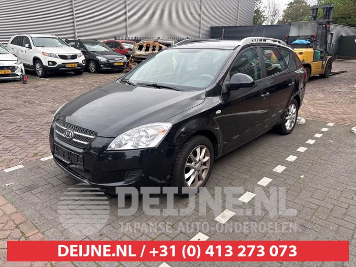 Kia Ceed Buitenspiegel links O747958
