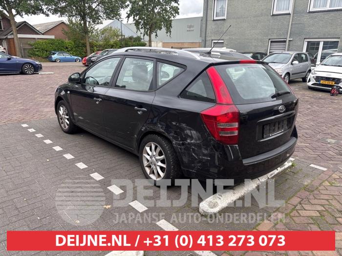 Kia Ceed Achterlicht links O747969
