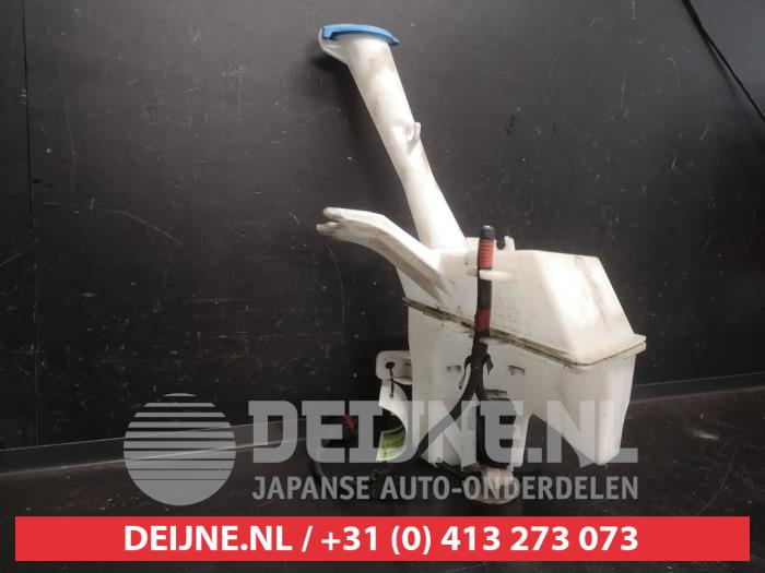 Hyundai I20 Scheibensprühertank vorne O748009