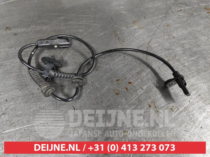 Nissan Juke ABS Sensor O748012