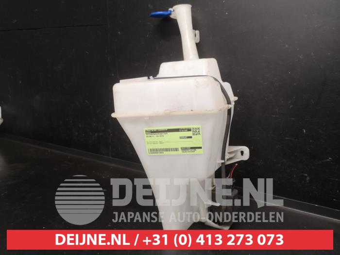 Kia Rio Ruitensproeiertank voor O748025