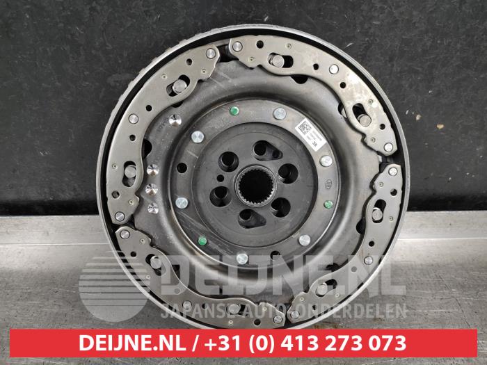 Nissan Juke Schwungrad O748027