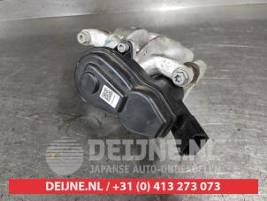 Nissan Juke Bremszange rechts hinten O748031 foto 3