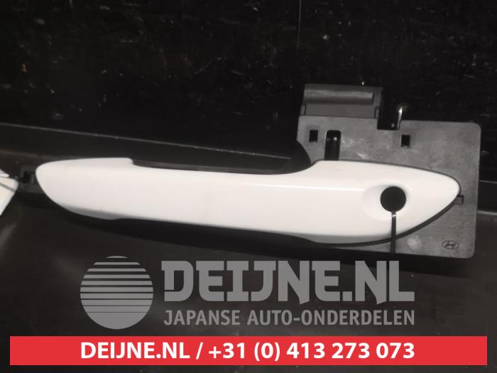 Hyundai I10 Türgriff 4-türig links vorne O748097