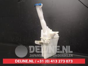 Hyundai I20 Scheibensprühertank vorne O748156 foto 2