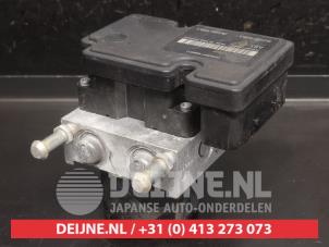 Suzuki Alto ABS pump O748160 photo 2