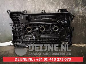 Toyota Yaris Rocker cover O748227 photo 2