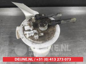 Nissan Micra Brandstofpomp Elektrisch O748562 foto 2