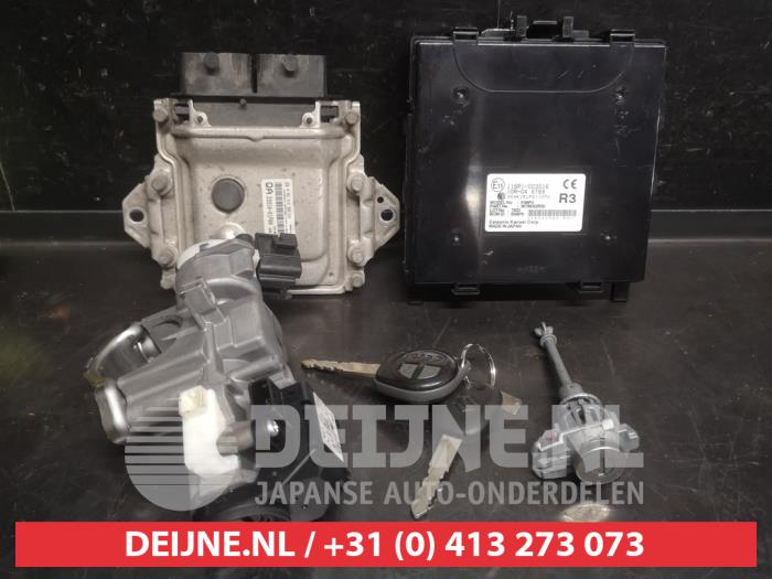 Suzuki Ignis Engine management computer O748576