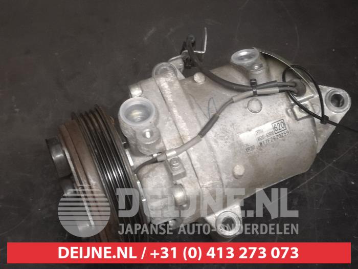 Suzuki Ignis Air conditioning pump O748581