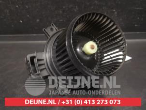 Suzuki Ignis Heizung Belüftungsmotor O748587 foto 2