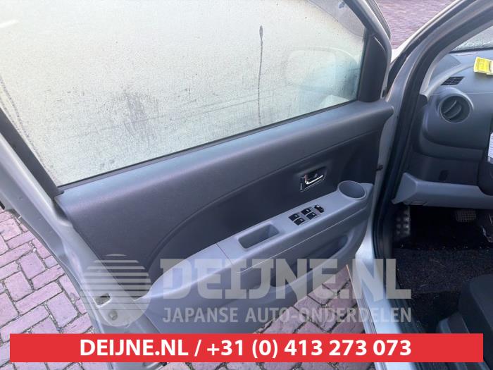 Daihatsu Sirion Kombischalter Fenster O748646