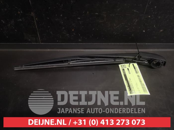 Toyota Yaris Cross Scheibenwischerarm hinten O748683