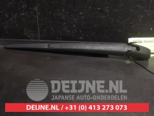Toyota Yaris Cross Scheibenwischerarm hinten O748683 foto 2