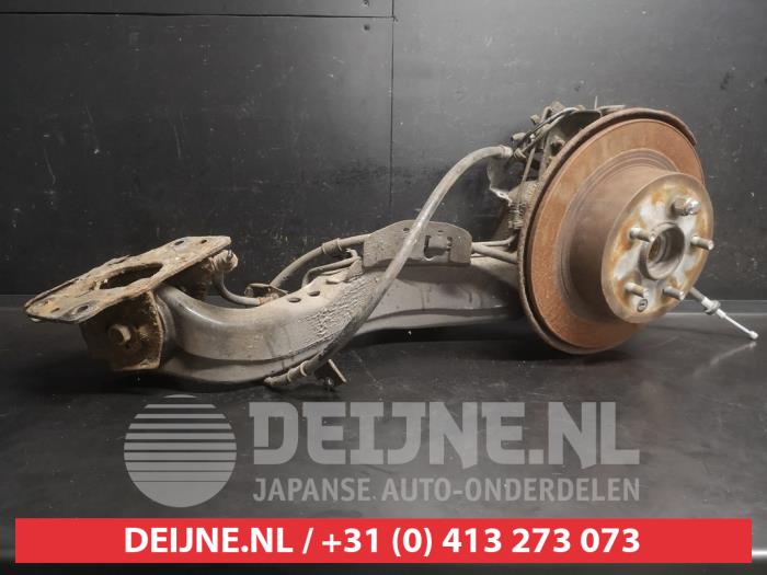 Nissan Qashqai Achsschenkel links hinten O748689